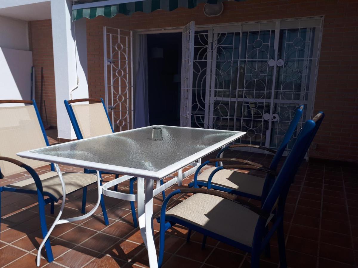 Apartment In Costa Del Sol With Large Terrace For 9 People Rincón de la Victoria Eksteriør billede