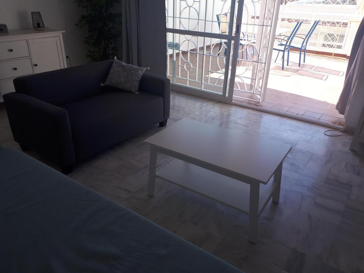 Apartment In Costa Del Sol With Large Terrace For 9 People Rincón de la Victoria Eksteriør billede